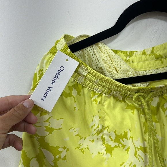 Outdoor voices size medium men’s swim trunks with liner - Picture 3 of 3